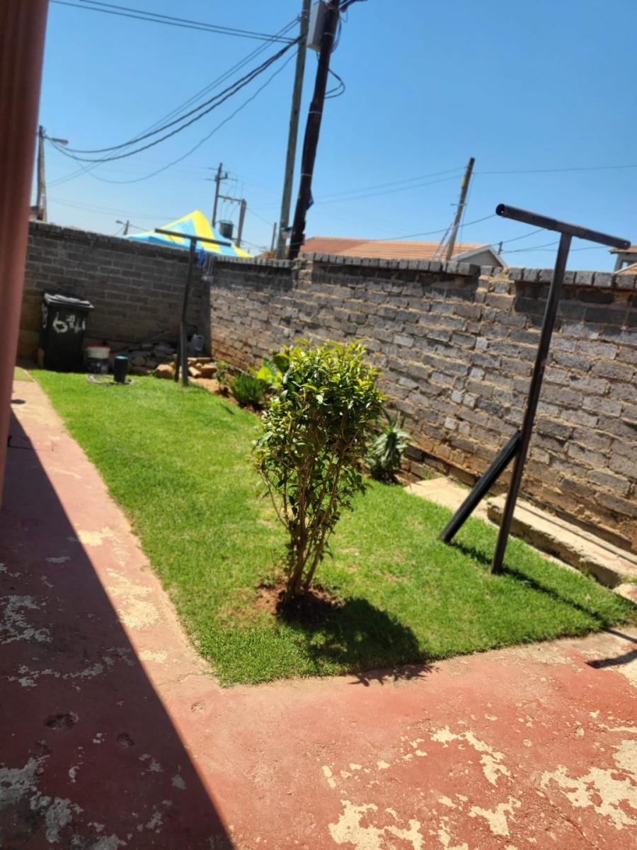  Bedroom Property for Sale in Cosmo City Gauteng