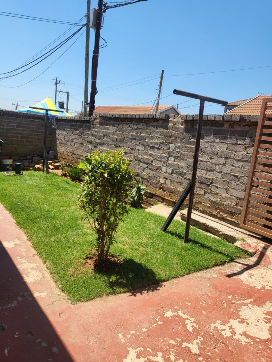  Bedroom Property for Sale in Cosmo City Gauteng