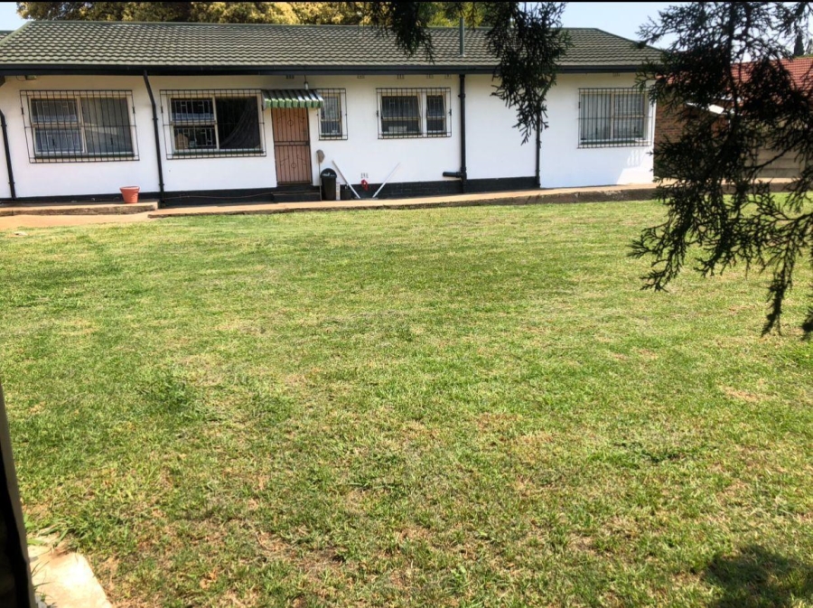 4 Bedroom Property for Sale in Birchleigh Gauteng