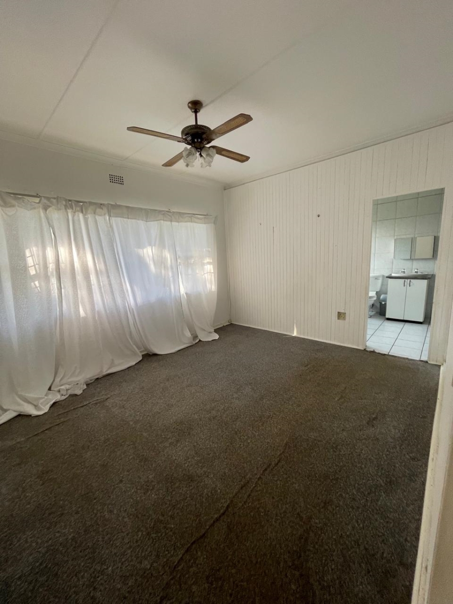 4 Bedroom Property for Sale in Birchleigh Gauteng