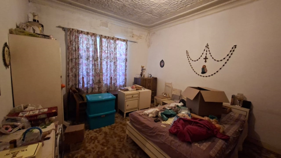  Bedroom Property for Sale in Kenilworth Gauteng