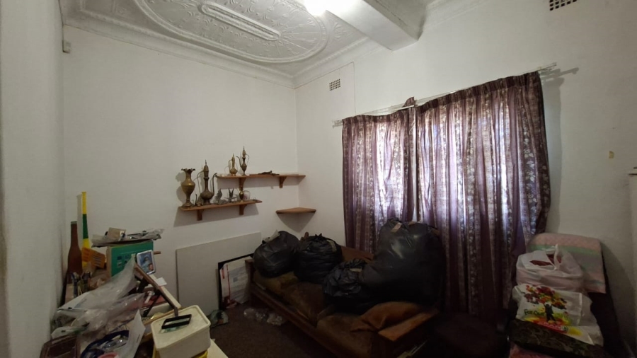  Bedroom Property for Sale in Kenilworth Gauteng