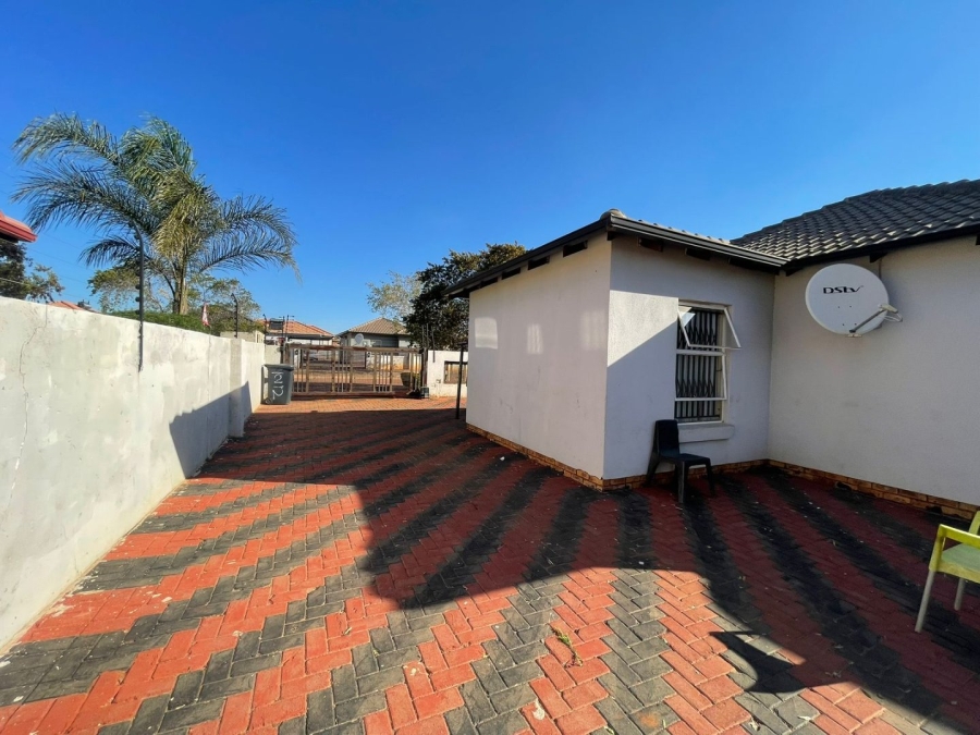 3 Bedroom Property for Sale in The Orchards Gauteng