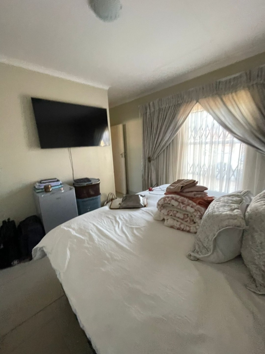 3 Bedroom Property for Sale in The Orchards Gauteng