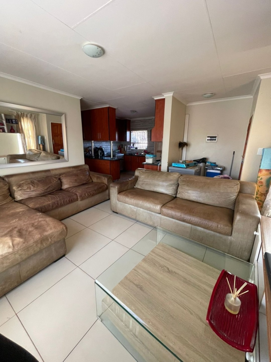 3 Bedroom Property for Sale in The Orchards Gauteng
