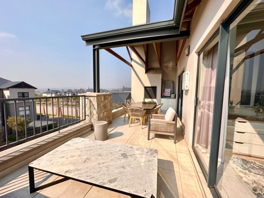 To Let 2 Bedroom Property for Rent in The Polofields Gauteng