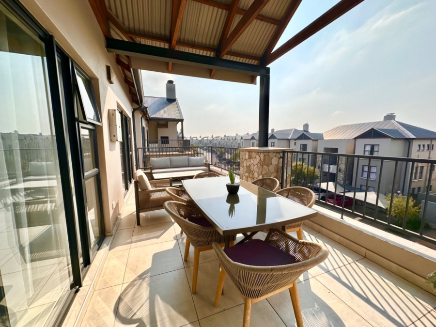 To Let 2 Bedroom Property for Rent in The Polofields Gauteng