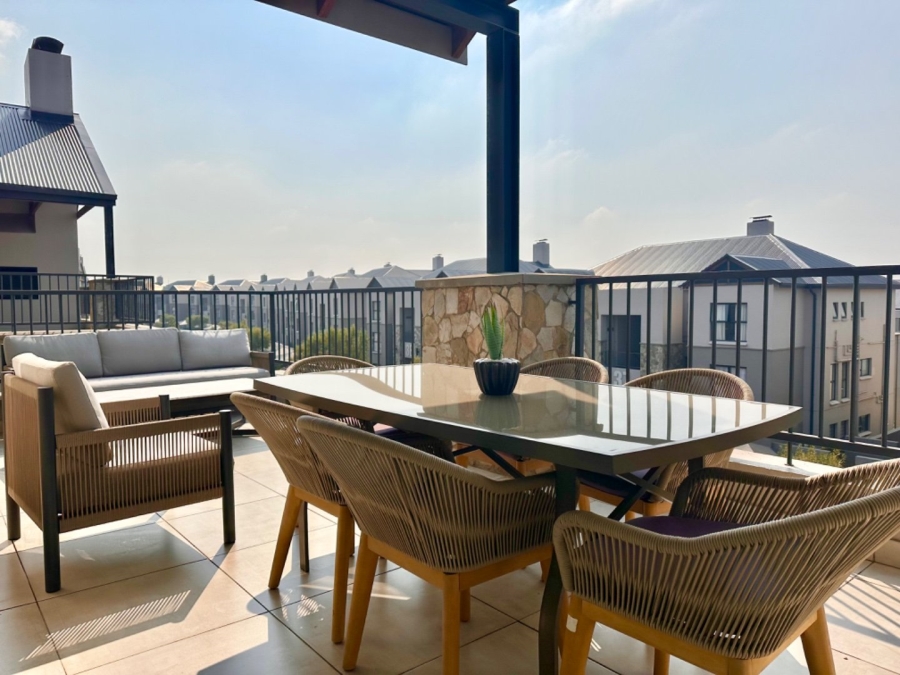 To Let 2 Bedroom Property for Rent in The Polofields Gauteng