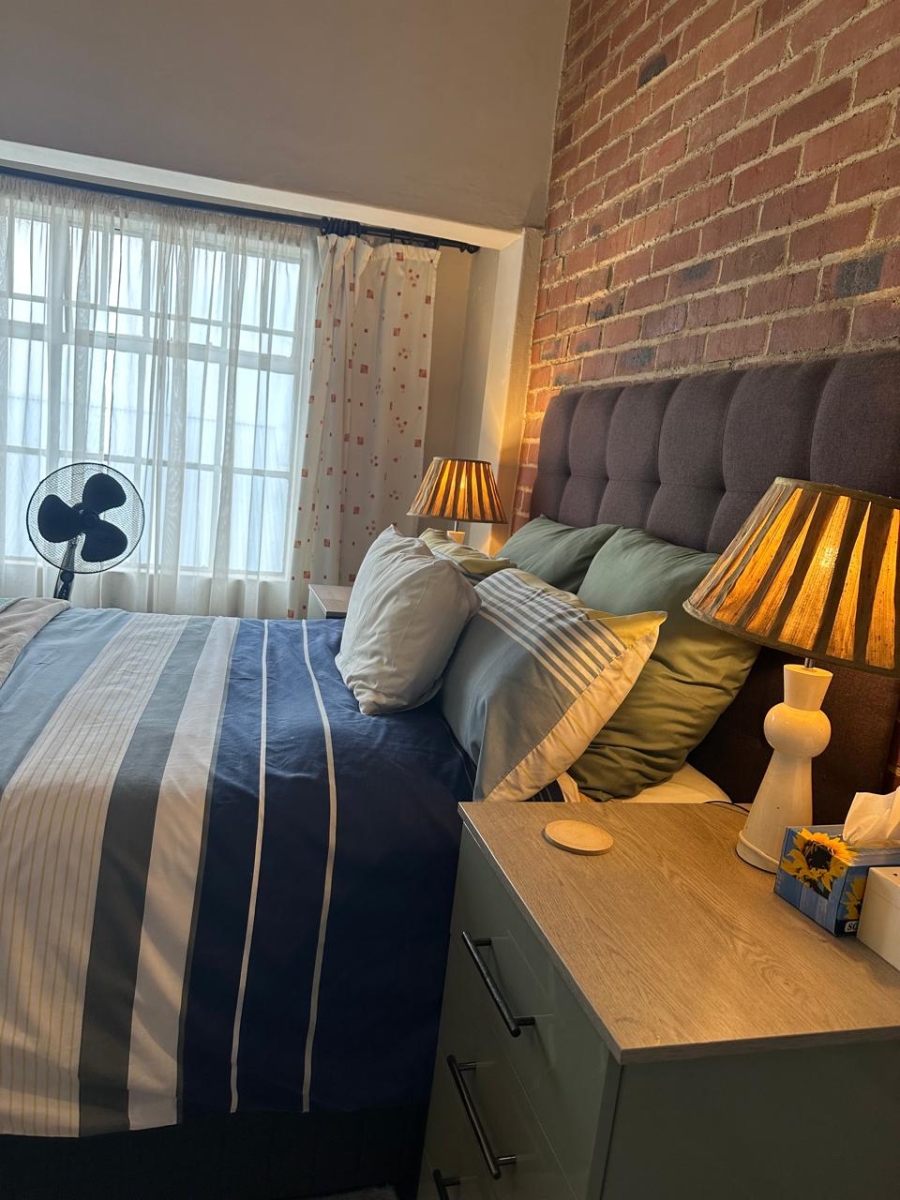 1 Bedroom Property for Sale in Upper Houghton Gauteng