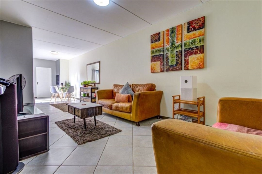 2 Bedroom Property for Sale in Norton Park Gauteng