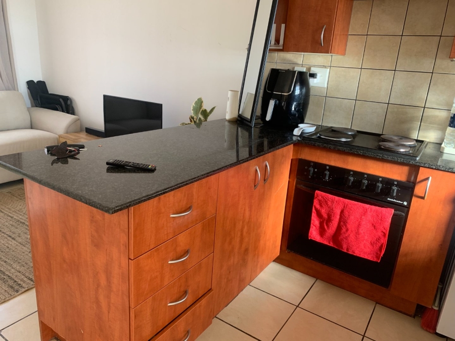 1 Bedroom Property for Sale in Halfway House Gauteng