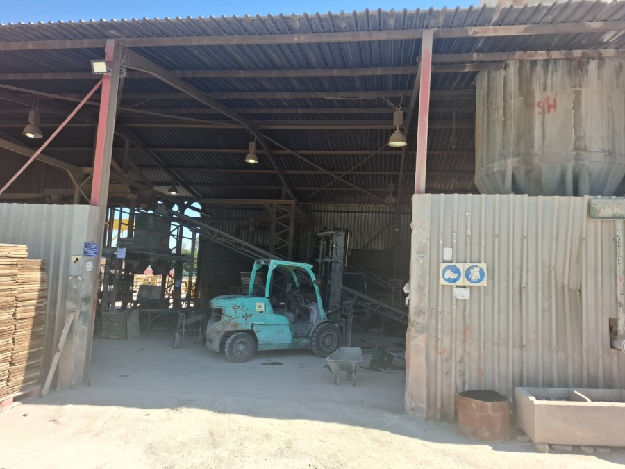 Commercial Property for Sale in Chloorkop Gauteng