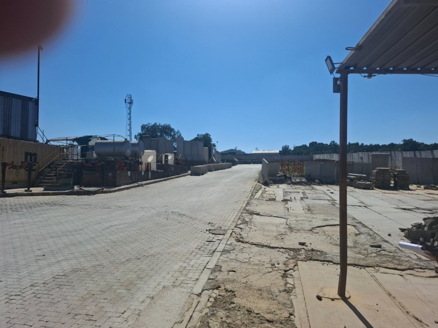 Commercial Property for Sale in Chloorkop Gauteng