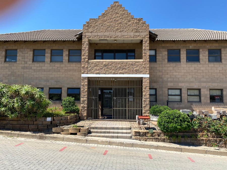 Commercial Property for Sale in Chloorkop Gauteng