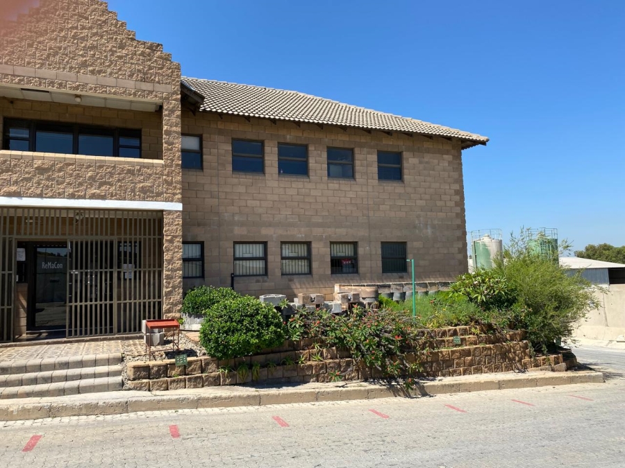 Commercial Property for Sale in Chloorkop Gauteng