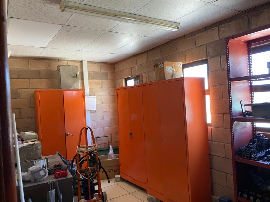 Commercial Property for Sale in Chloorkop Gauteng