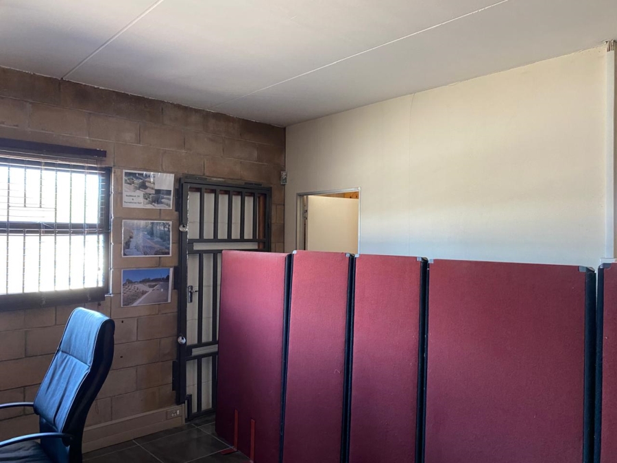 Commercial Property for Sale in Chloorkop Gauteng