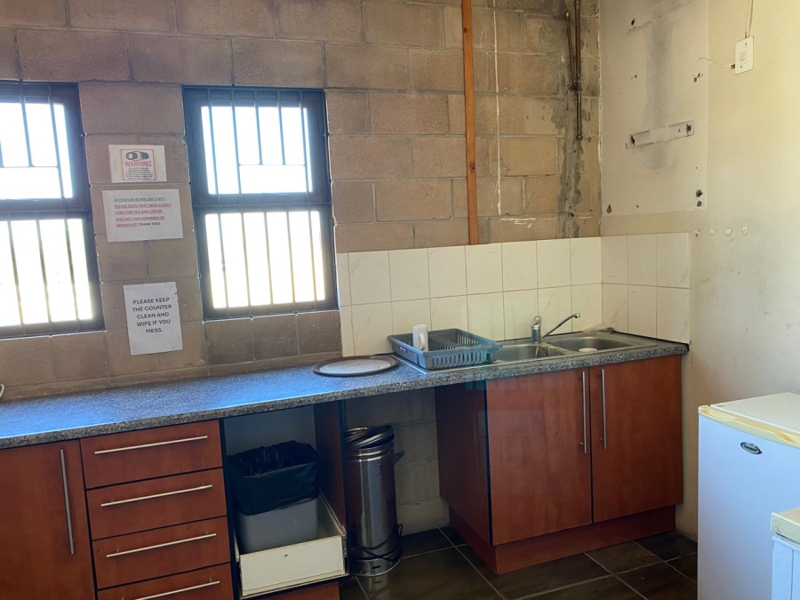 Commercial Property for Sale in Chloorkop Gauteng