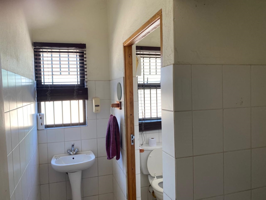 Commercial Property for Sale in Chloorkop Gauteng