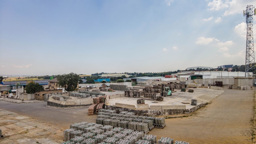  Bedroom Property for Sale in Chloorkop Gauteng