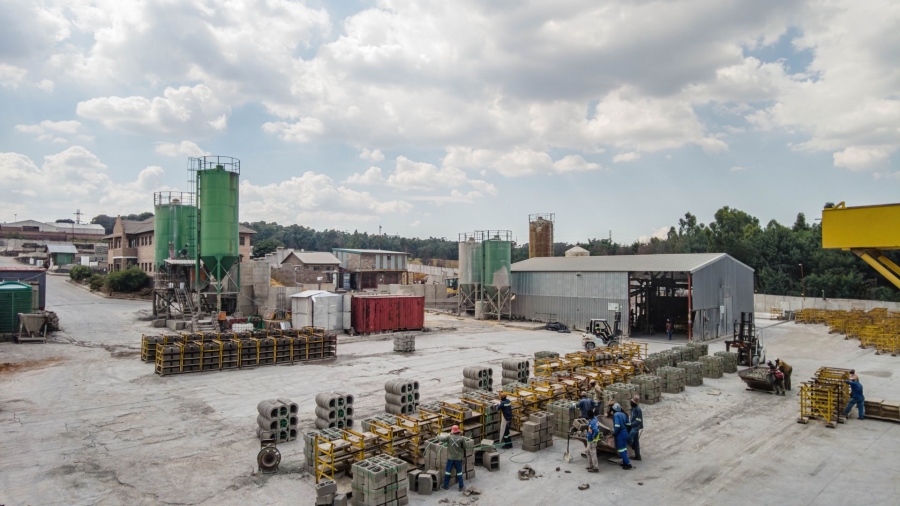  Bedroom Property for Sale in Chloorkop Gauteng