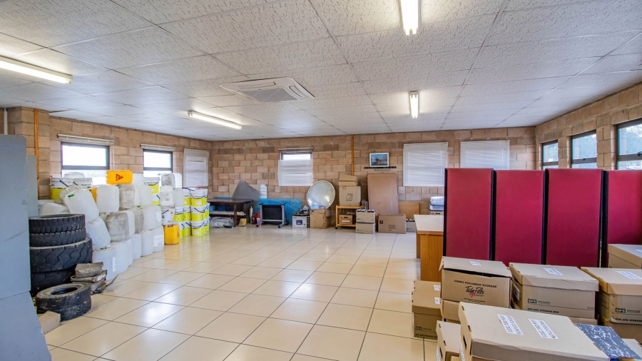  Bedroom Property for Sale in Chloorkop Gauteng