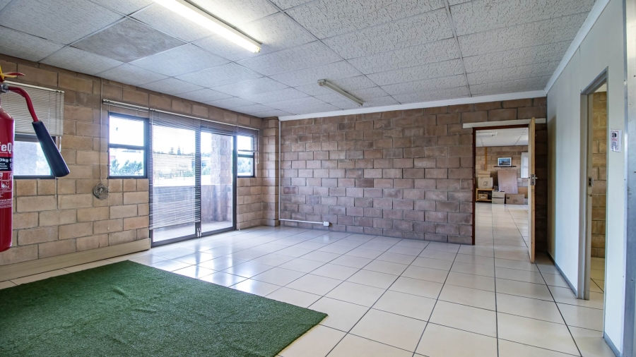  Bedroom Property for Sale in Chloorkop Gauteng