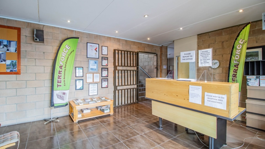  Bedroom Property for Sale in Chloorkop Gauteng