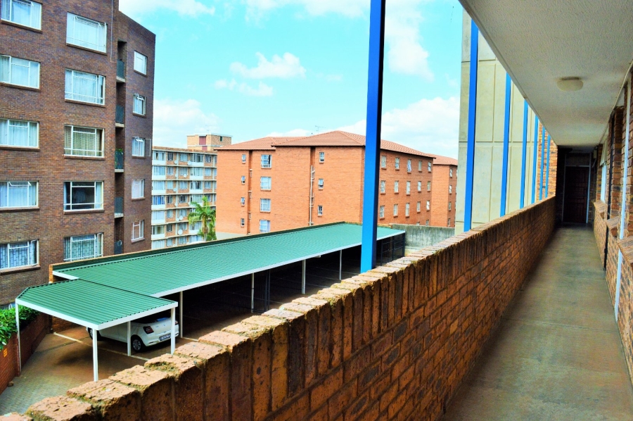 2 Bedroom Property for Sale in Wonderboom South Gauteng