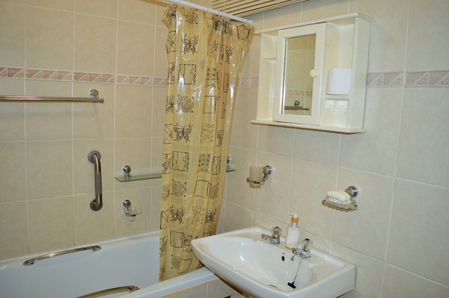 2 Bedroom Property for Sale in Wonderboom South Gauteng