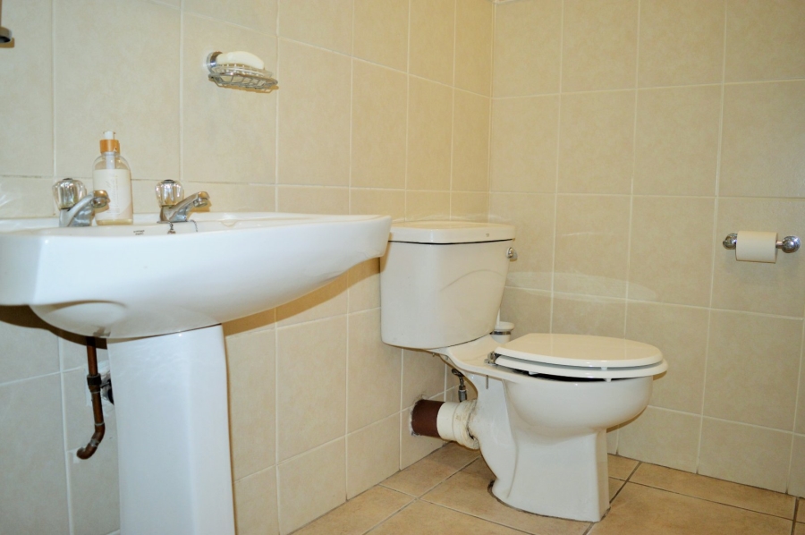 2 Bedroom Property for Sale in Wonderboom South Gauteng