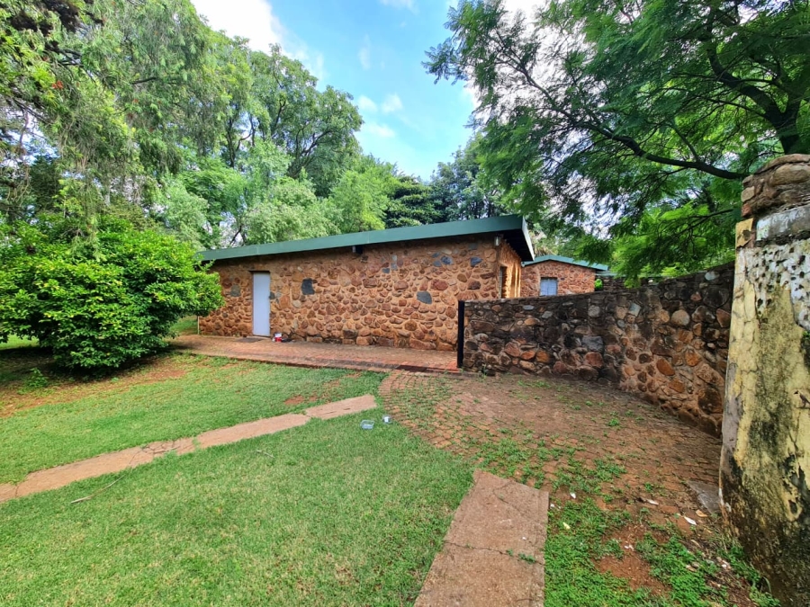 Commercial Property for Sale in Donkerhoek AH Gauteng