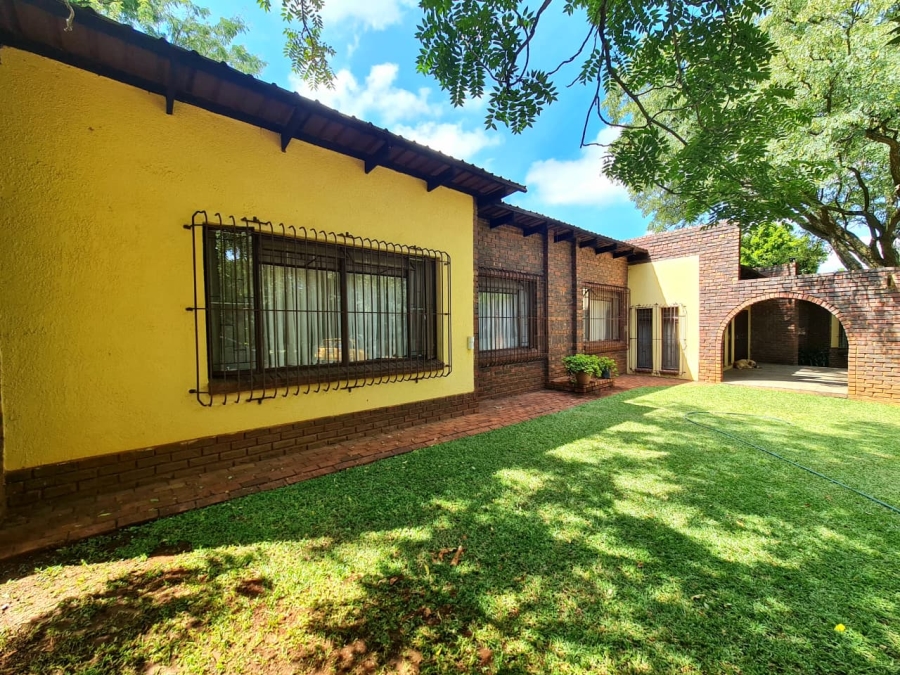 Commercial Property for Sale in Donkerhoek AH Gauteng