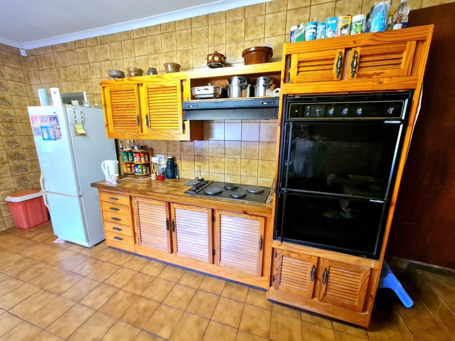 Commercial Property for Sale in Donkerhoek AH Gauteng