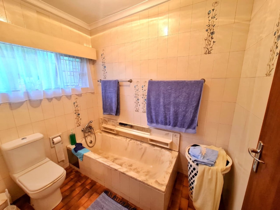 Commercial Property for Sale in Donkerhoek AH Gauteng