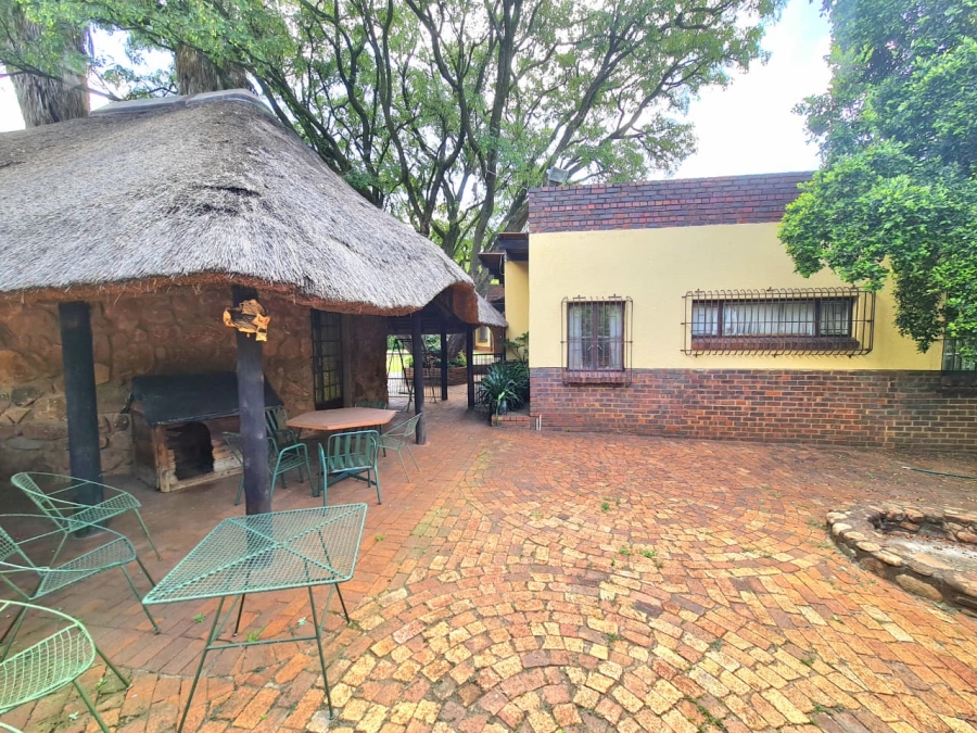 Commercial Property for Sale in Donkerhoek AH Gauteng