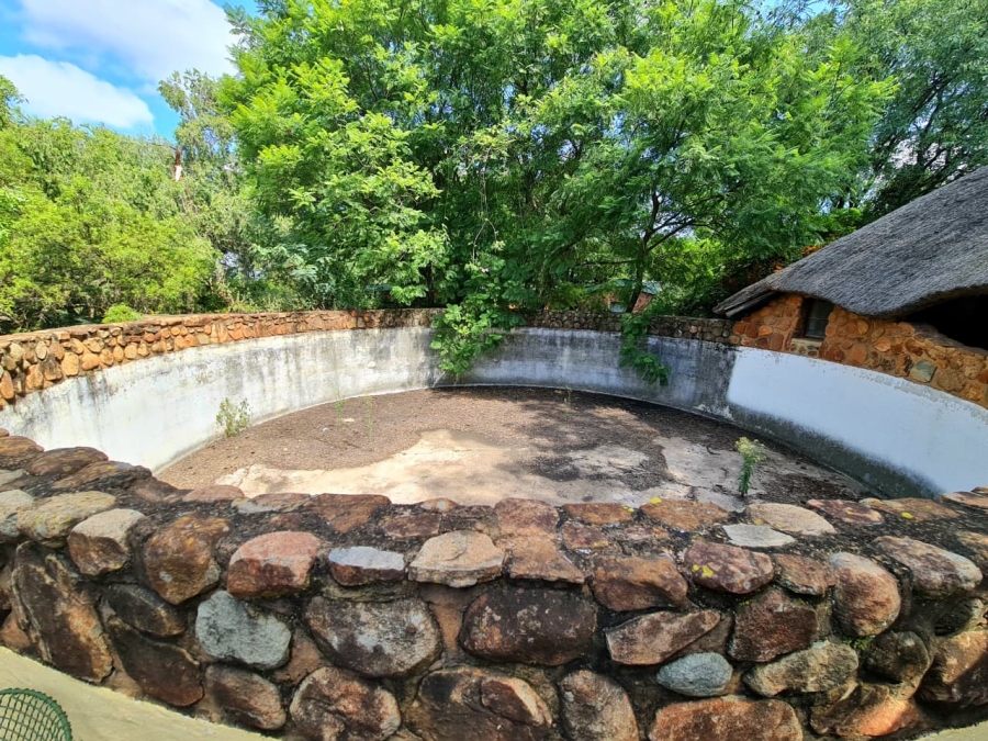 Commercial Property for Sale in Donkerhoek AH Gauteng