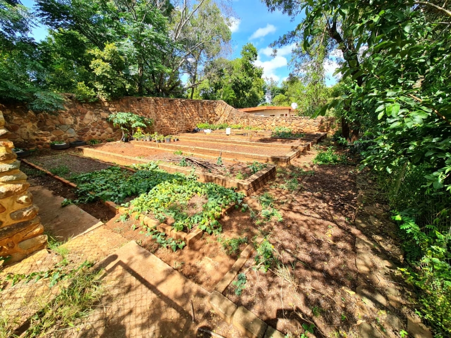 Commercial Property for Sale in Donkerhoek AH Gauteng