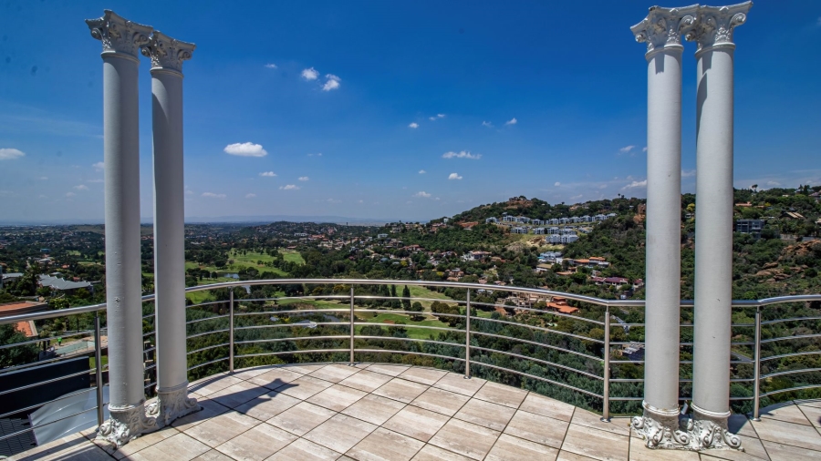 6 Bedroom Property for Sale in Bassonia Gauteng