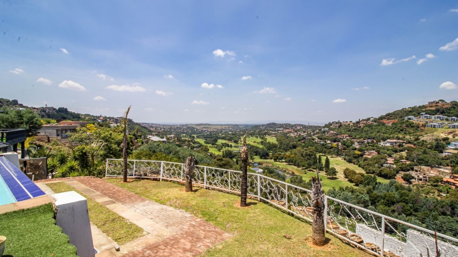 6 Bedroom Property for Sale in Bassonia Gauteng