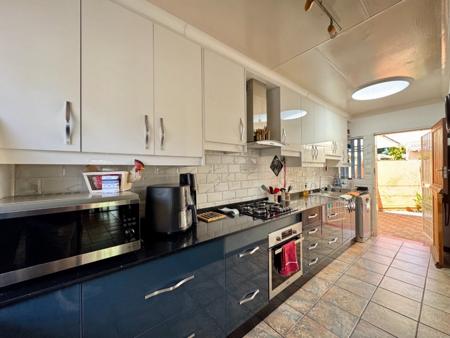 4 Bedroom Property for Sale in Lyttelton Manor Gauteng