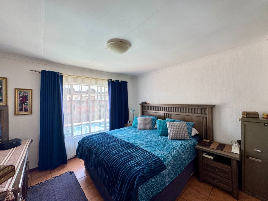 4 Bedroom Property for Sale in Lyttelton Manor Gauteng