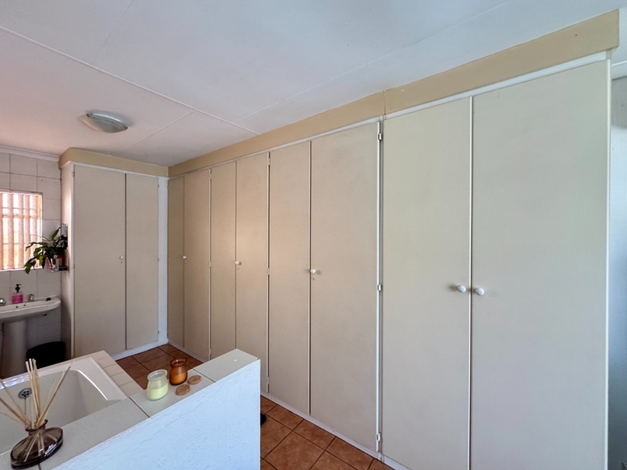 4 Bedroom Property for Sale in Lyttelton Manor Gauteng