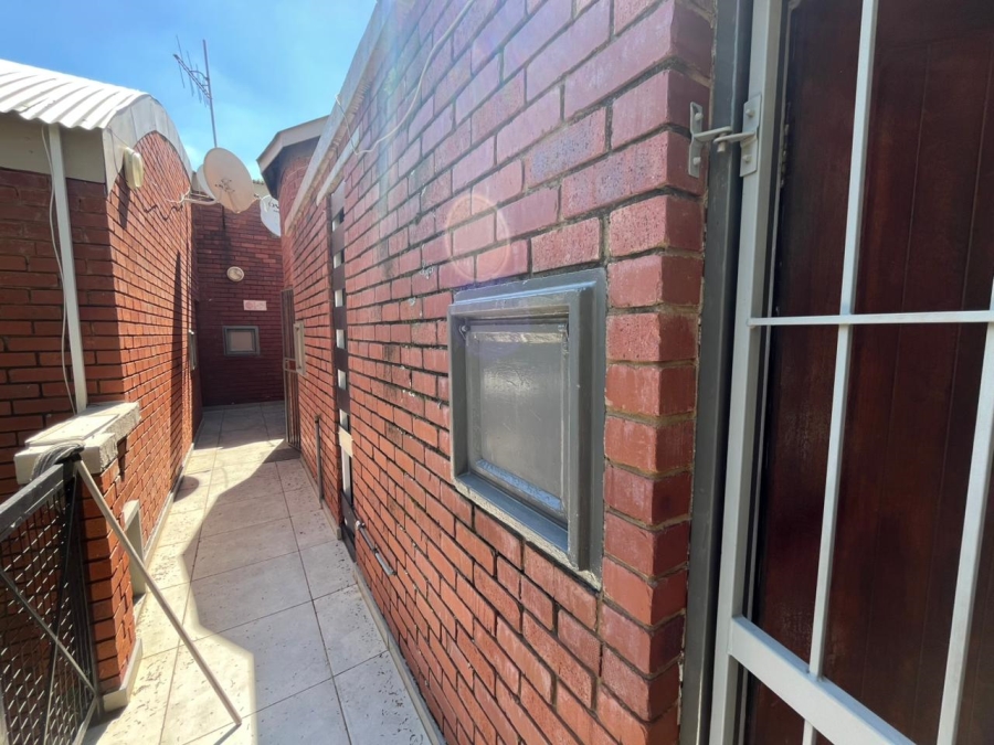 2 Bedroom Property for Sale in Hatfield Gauteng