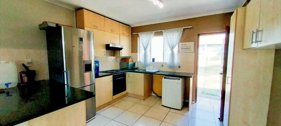 3 Bedroom Property for Sale in Aloe Ridge Estate Gauteng