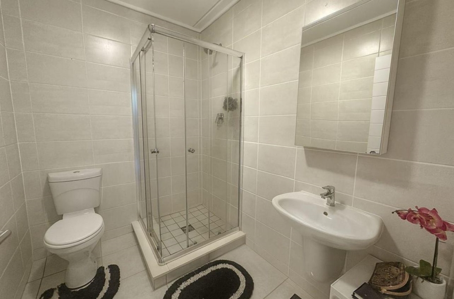 To Let 2 Bedroom Property for Rent in Linbro Park Gauteng