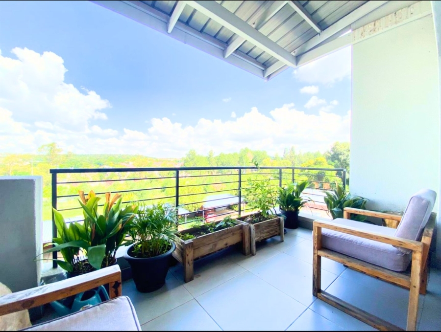 2 Bedroom Property for Sale in Lonehill Gauteng