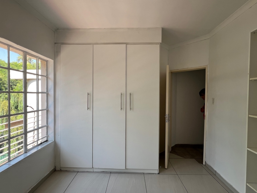 To Let 2 Bedroom Property for Rent in Bedfordview Gauteng