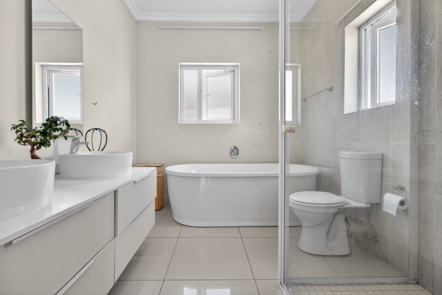 3 Bedroom Property for Sale in Kyalami Hills Gauteng