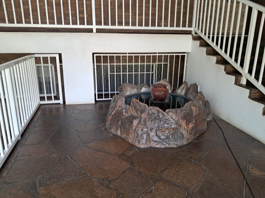 3 Bedroom Property for Sale in Florida Hills Gauteng